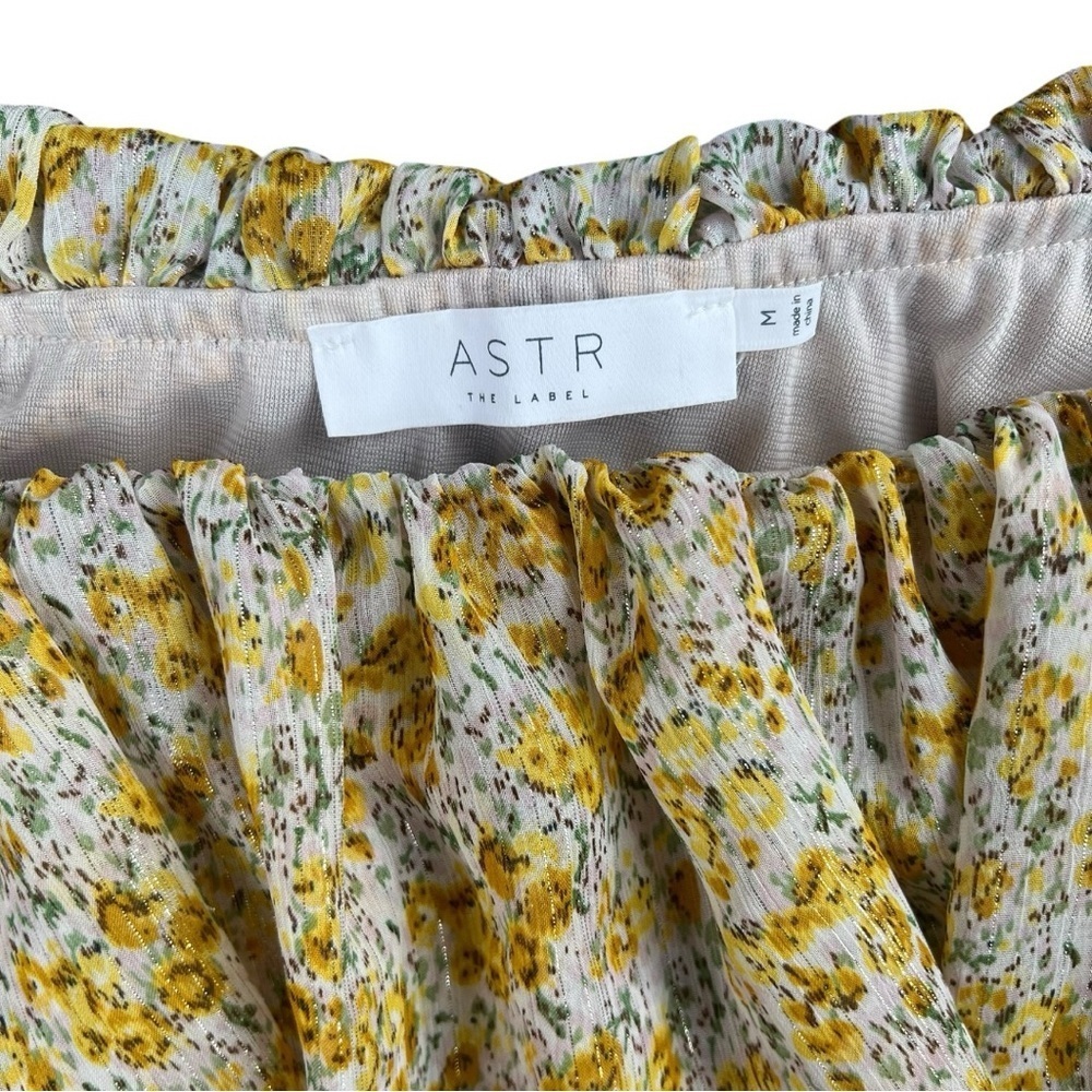Astr The Label Ruffle One Shoulder Top In Yellow Floral Size M - Picture 9 of 9